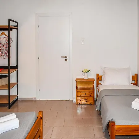 Hidden Garden Deluxe Skiathos Town