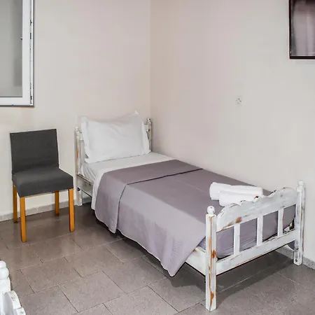 Hidden Garden Deluxe Daire İskados