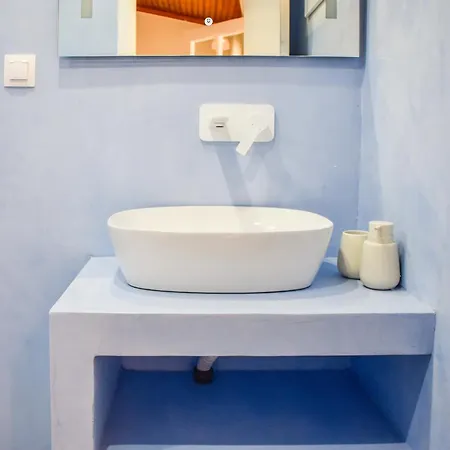Apartment Hidden Garden Deluxe Skiathos Town