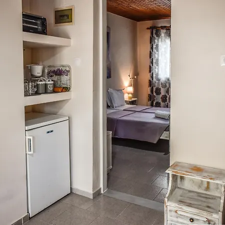 Hidden Garden Deluxe * Skiathos Town