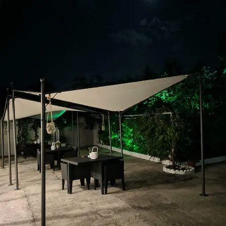 Daire Hidden Garden Deluxe *