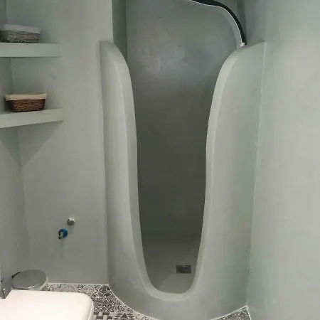 Hidden Garden Deluxe Apartment *