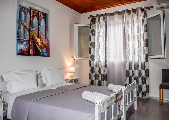 Hidden Garden Deluxe * Skiathos