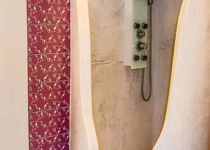 Hidden Garden Deluxe Apartamento