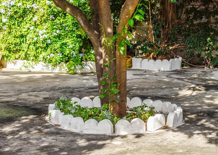 Hidden Garden Deluxe Apartamento