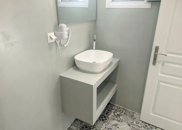 Hidden Garden Deluxe Apartamento Skiathos