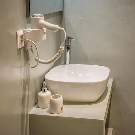 Hidden Garden Deluxe