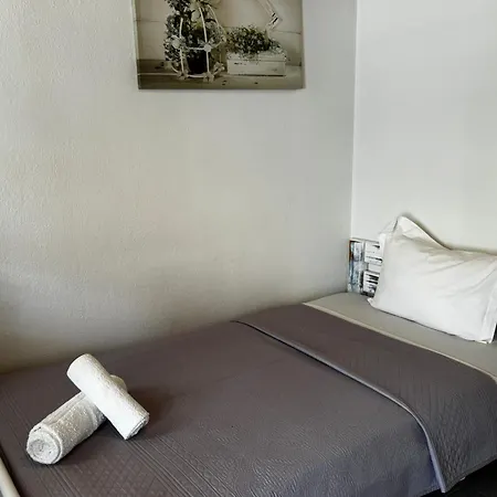 Hidden Garden Deluxe Σκιάθος Πόλη